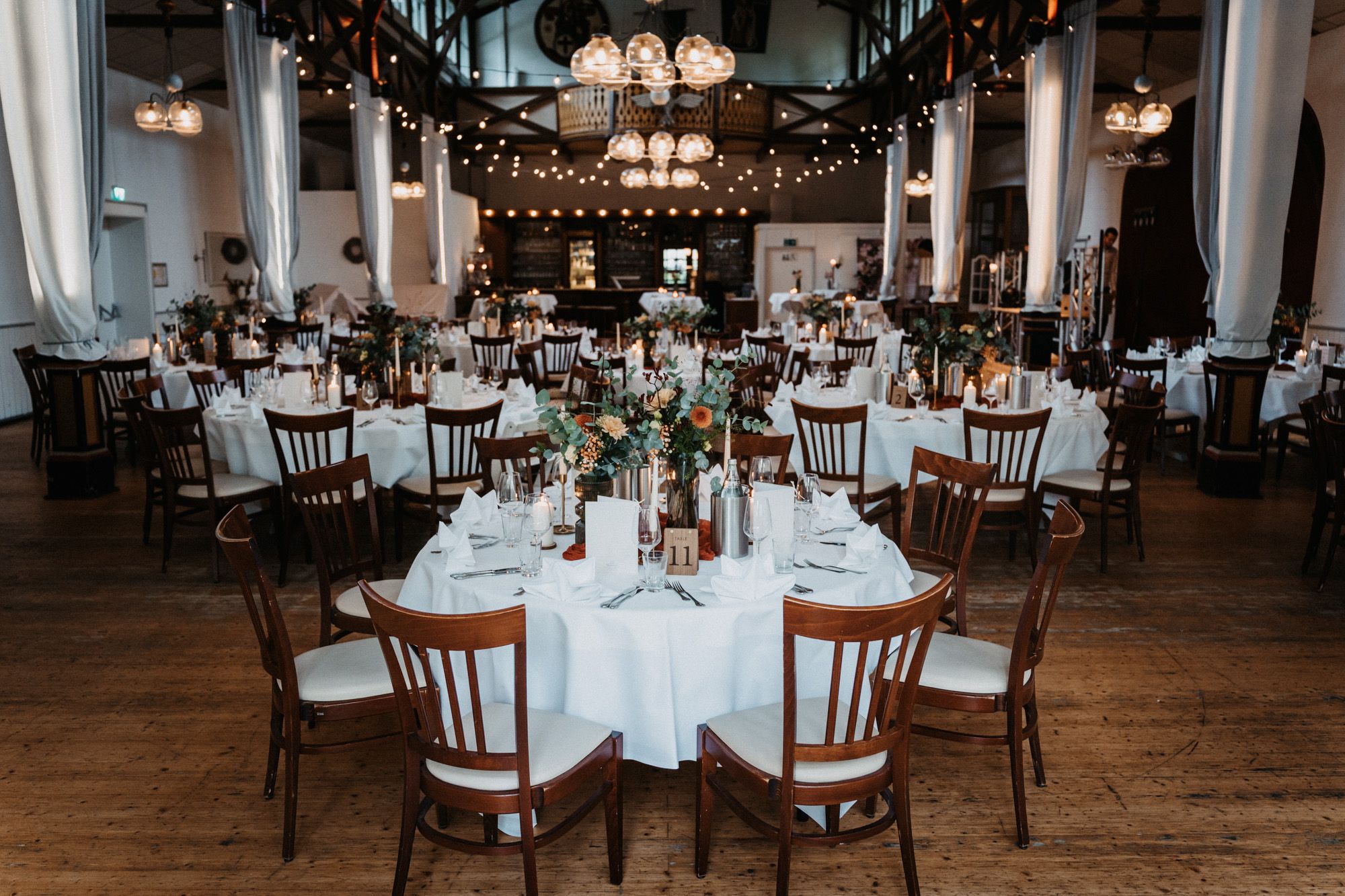 Exklusive Hochzeitsfotografie und Videografie im Historischen Schützenhaus Xanten – Studio Photogram