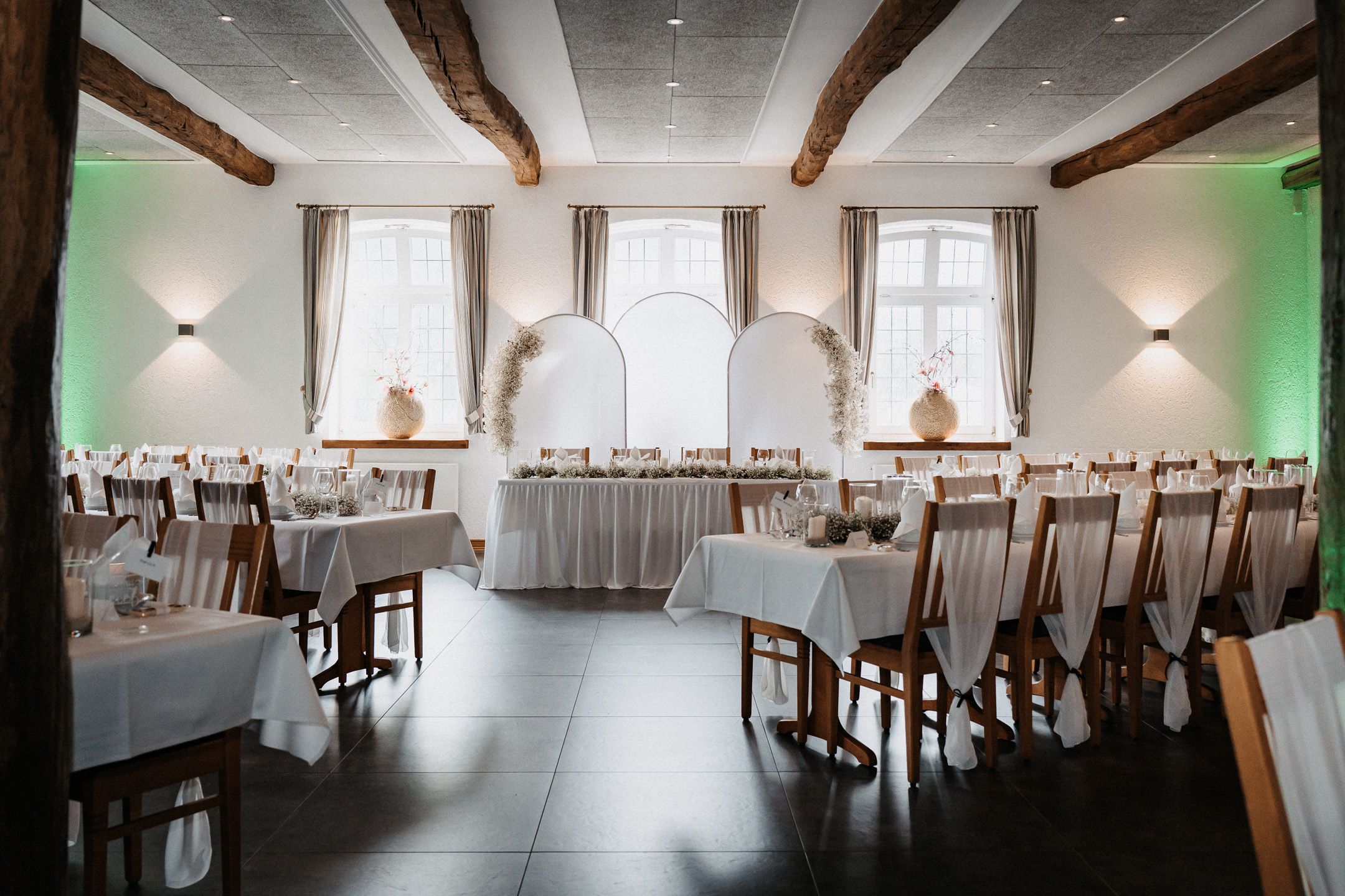 Exklusive Hochzeitsfotografie und Videografie in Frenking’s Tenne in Ascheberg – Studio Photogram