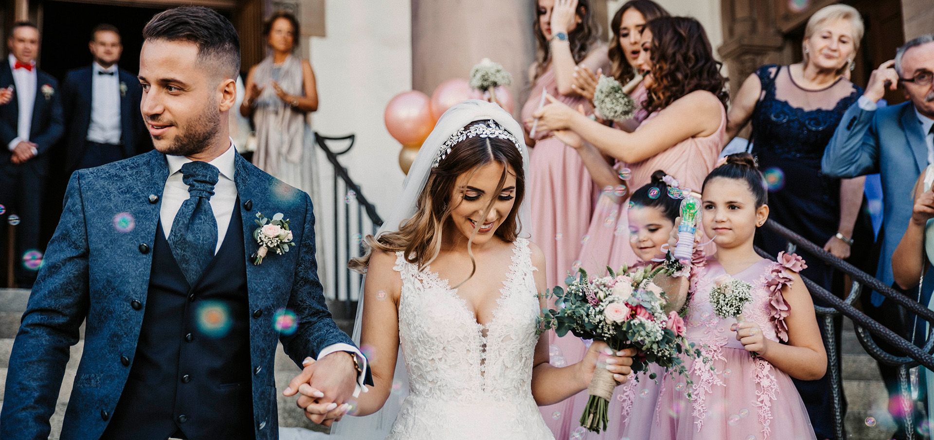 Hochzeitsfotograf und Hochzeitsvideograf