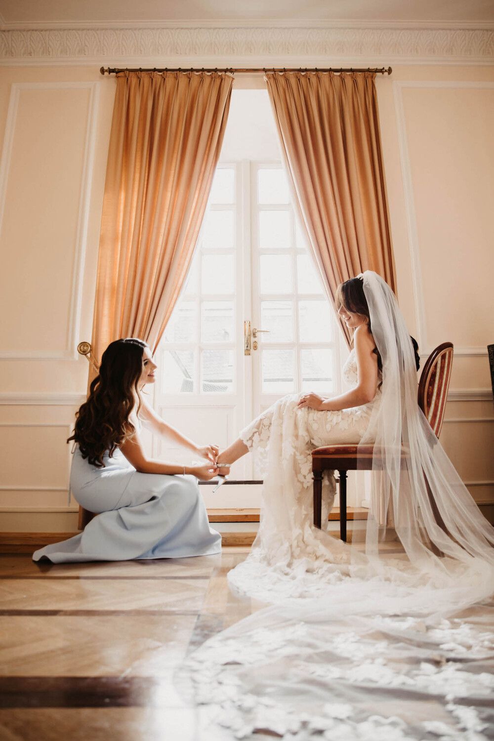 Hochzeitsfotograf und Hochzeitsvideograf