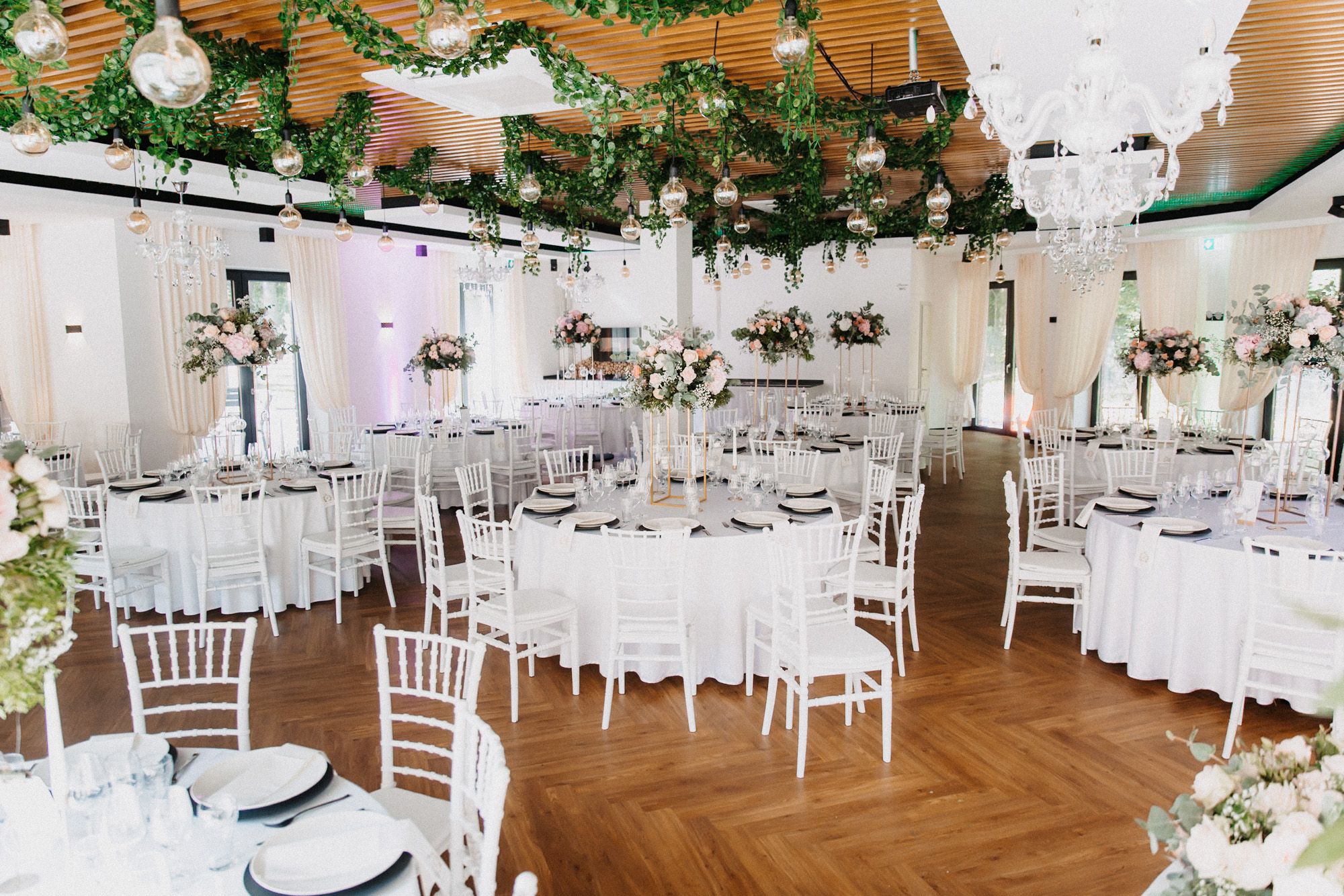 Exklusive Hochzeitsfotografie und Videografie in der Sickingmühle in Marl – Studio Photogram