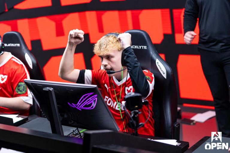 CS analyst and commentator Pimp tells his story in the new documentary series Away From Keyboard 