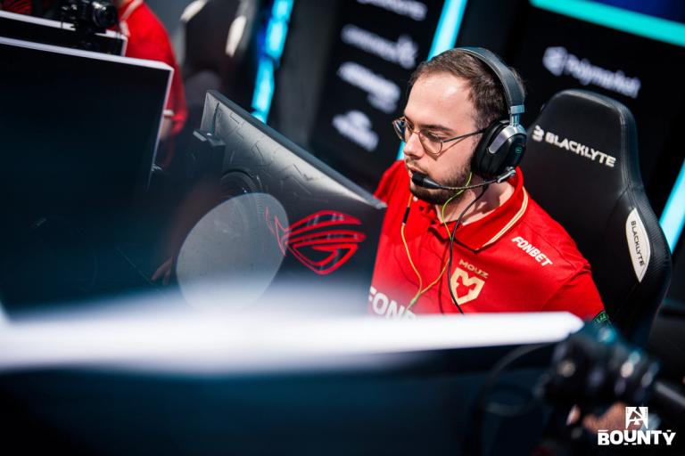 CS analyst and commentator Pimp tells his story in the new documentary series Away From Keyboard 