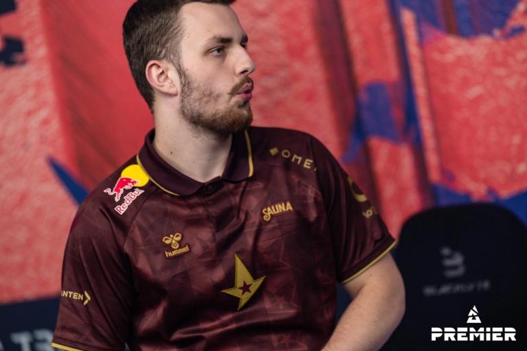 CS analyst and commentator Pimp tells his story in the new documentary series Away From Keyboard 