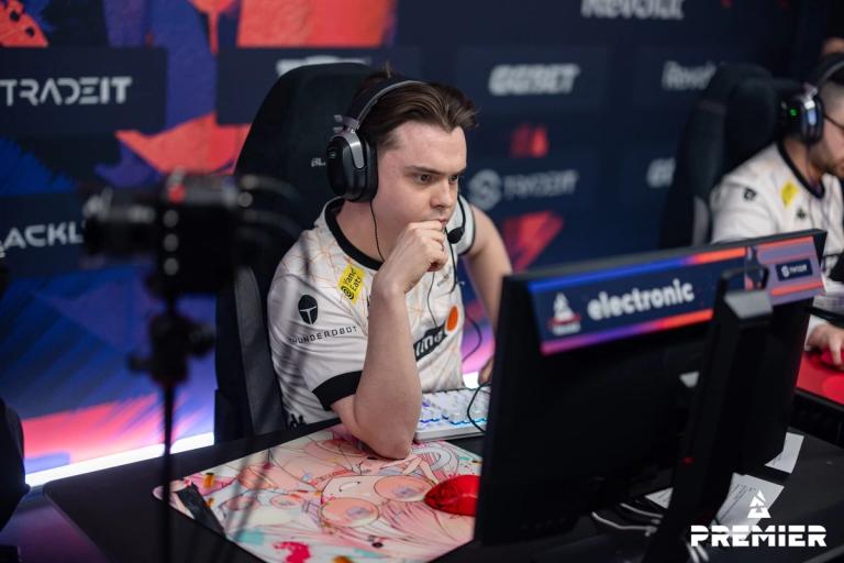 CS analyst and commentator Pimp tells his story in the new documentary series Away From Keyboard 