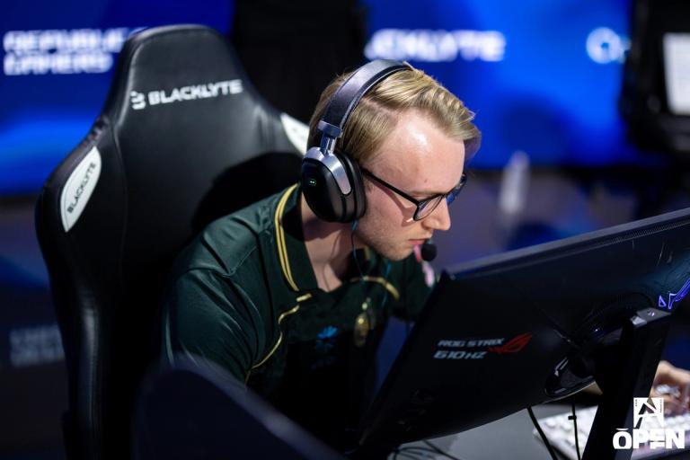 CS analyst and commentator Pimp tells his story in the new documentary series Away From Keyboard 