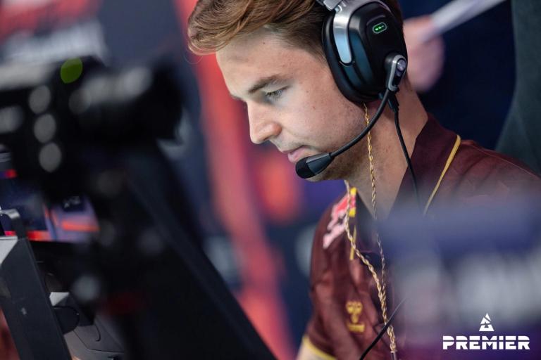 CS analyst and commentator Pimp tells his story in the new documentary series Away From Keyboard 