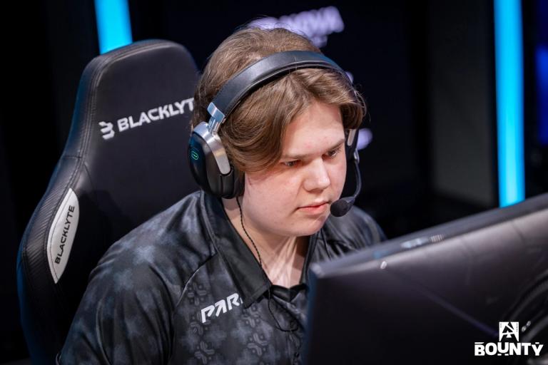 CS analyst and commentator Pimp tells his story in the new documentary series Away From Keyboard 