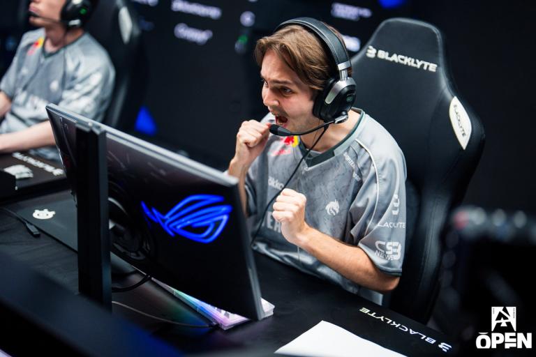 CS analyst and commentator Pimp tells his story in the new documentary series Away From Keyboard 
