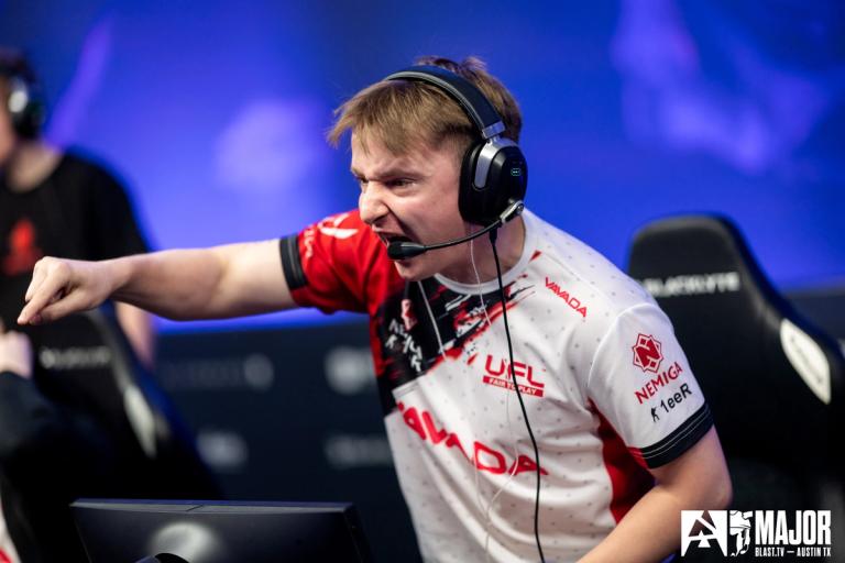 CS analyst and commentator Pimp tells his story in the new documentary series Away From Keyboard 