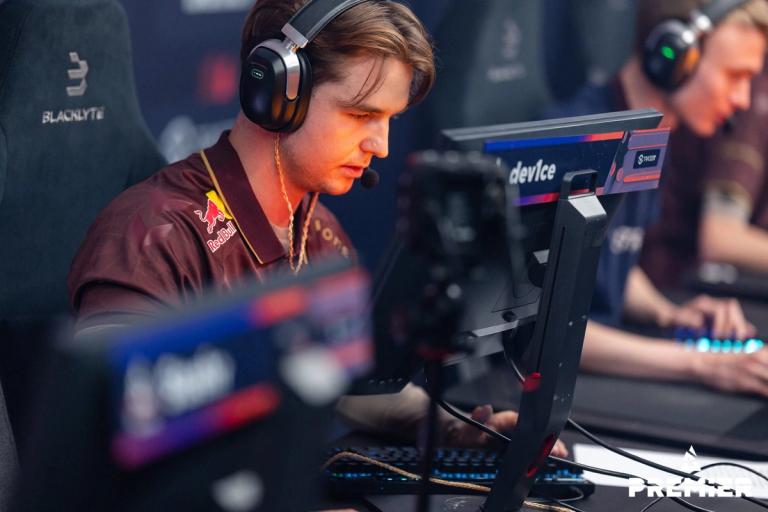 CS analyst and commentator Pimp tells his story in the new documentary series Away From Keyboard 