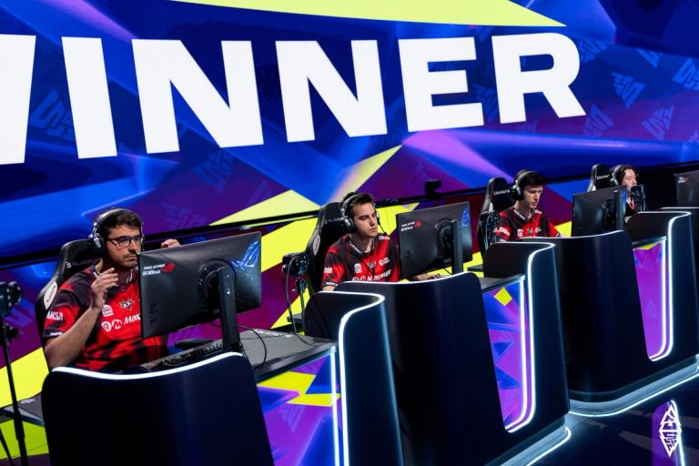 CS analyst and commentator Pimp tells his story in the new documentary series Away From Keyboard