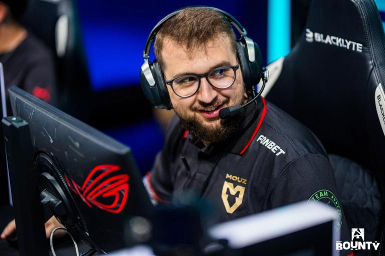 torzsi mouz