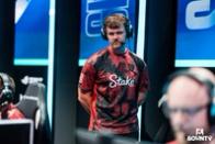 NEO: "I was thinking more like a player than a coach"