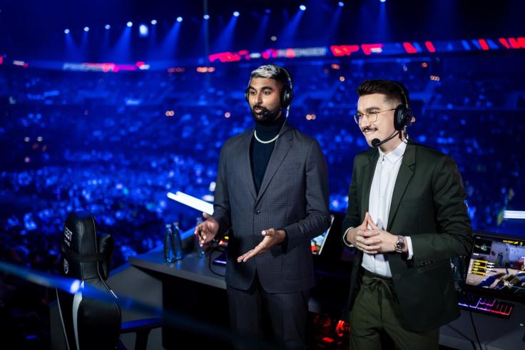 launders scrawny