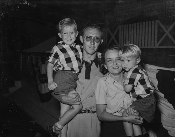 Earl Stewart Family01