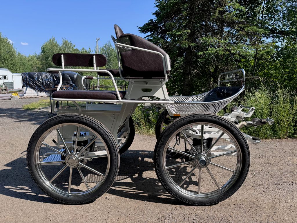 Voiture d’attelage n° 26556