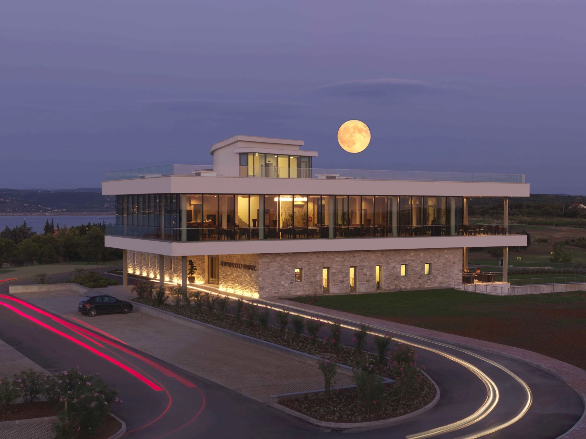 Kempinski Golf Club u Savudriji — clubhouse i golf teren u istarskom krajobrazu