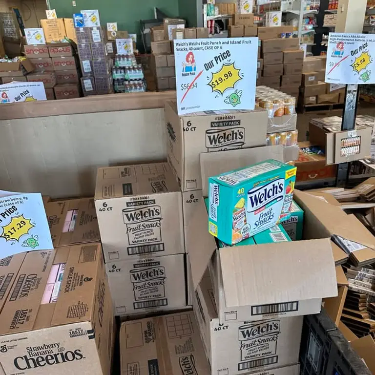 Store photo