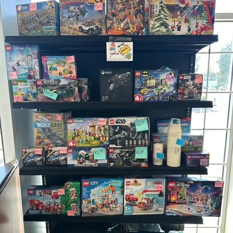 Store photo