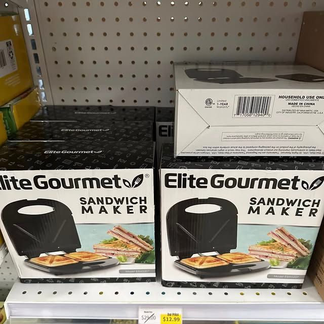 Store photo