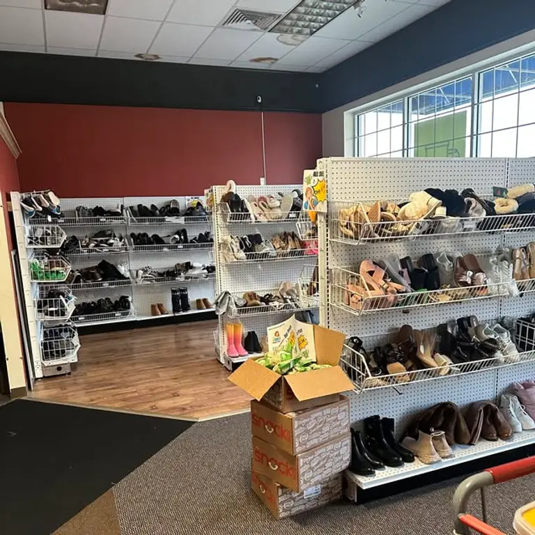 Store photo