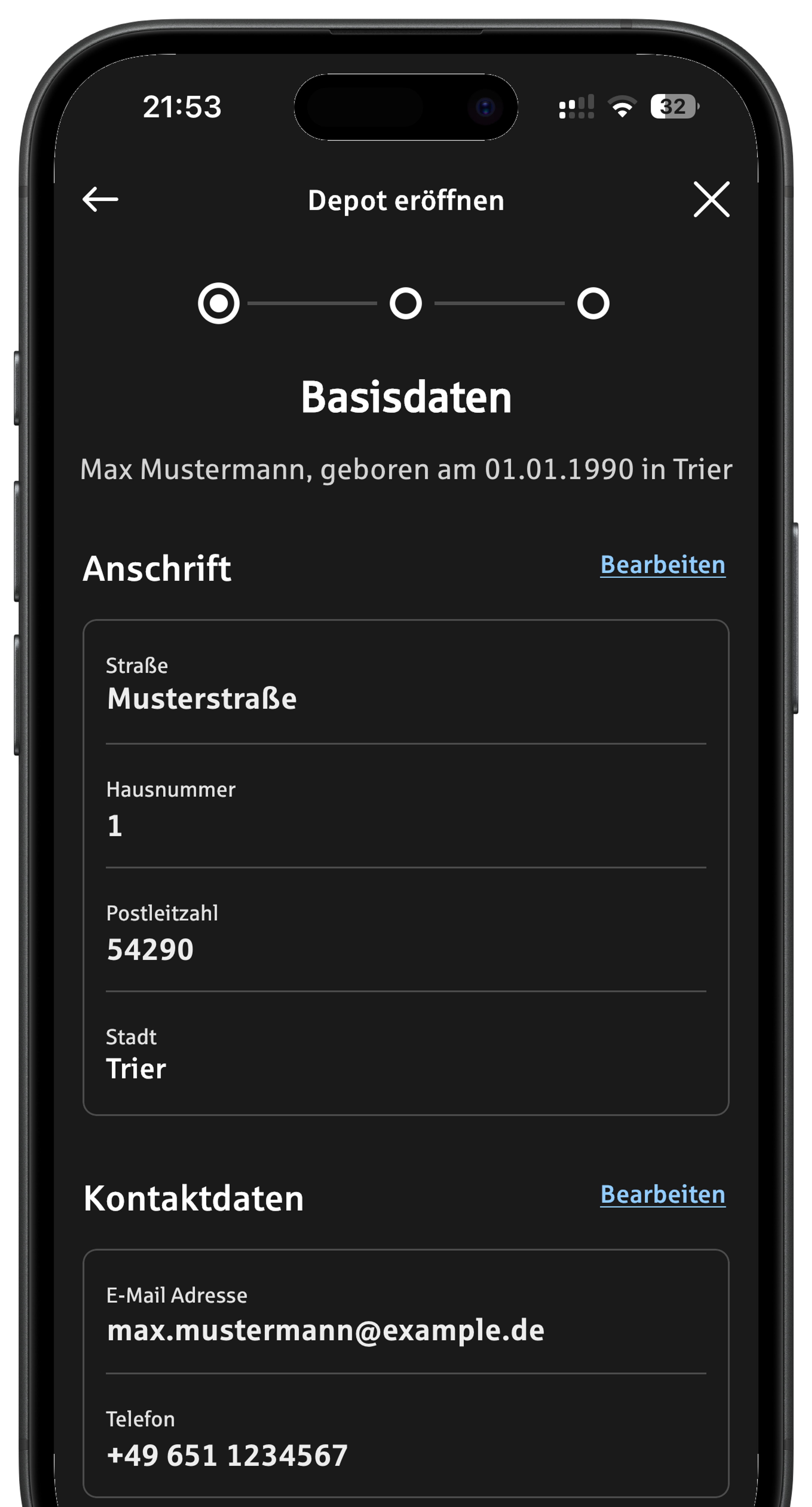 Phone-Mockup: Depot eröffnen (Basisdaten) in der App Sparkasse