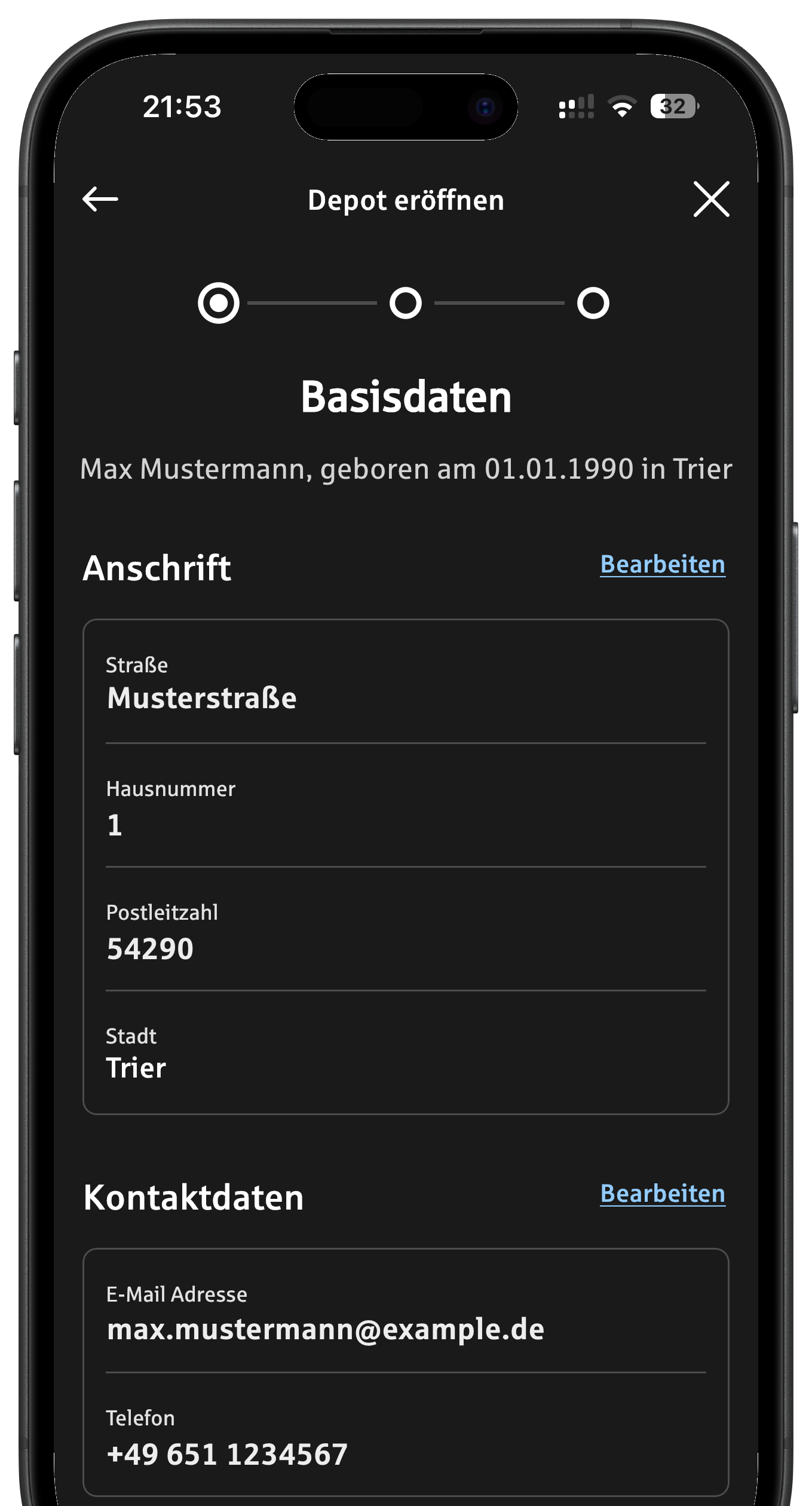 Phone-Mockup: Depot eröffnen (Basisdaten) in der App Sparkasse