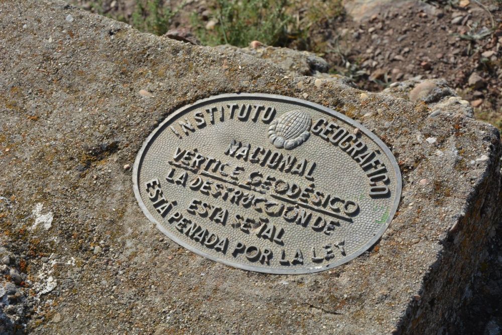 Cerro de San Anton, parque eolico y Ermita de San Anton (Lillo) 2017