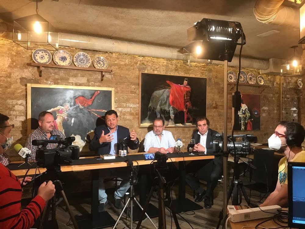 Grabando programa "la andanada del 5" temporada 2021