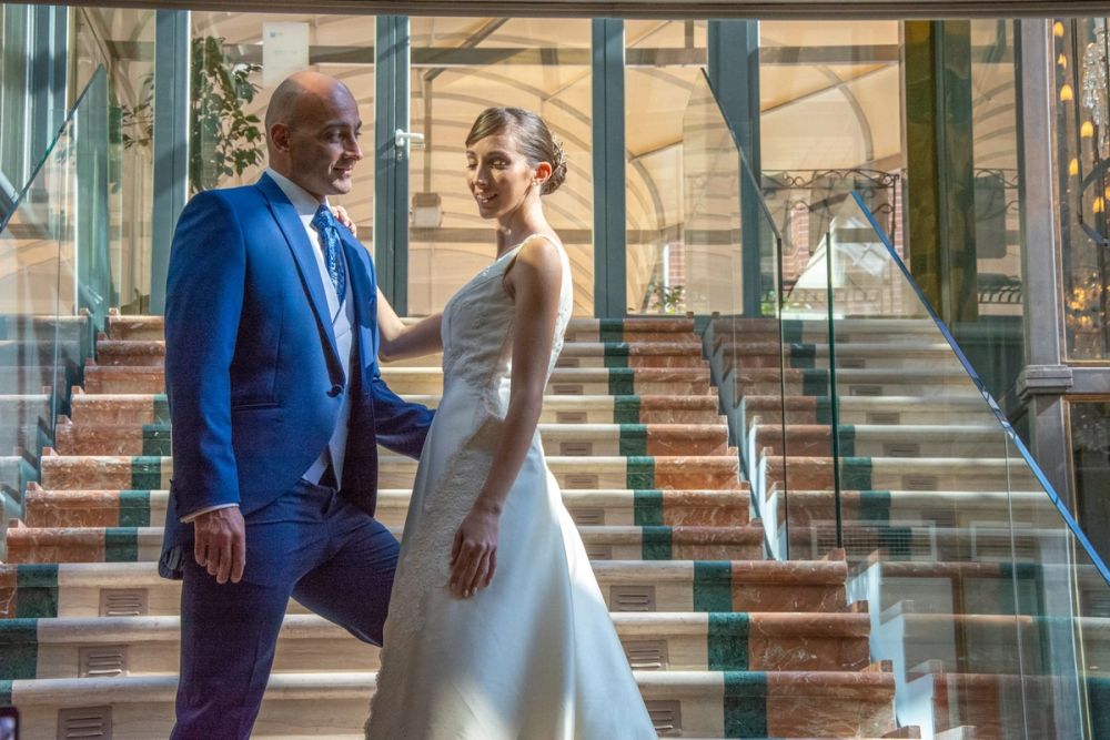 Vestidos de novia y novio 27-09-2019