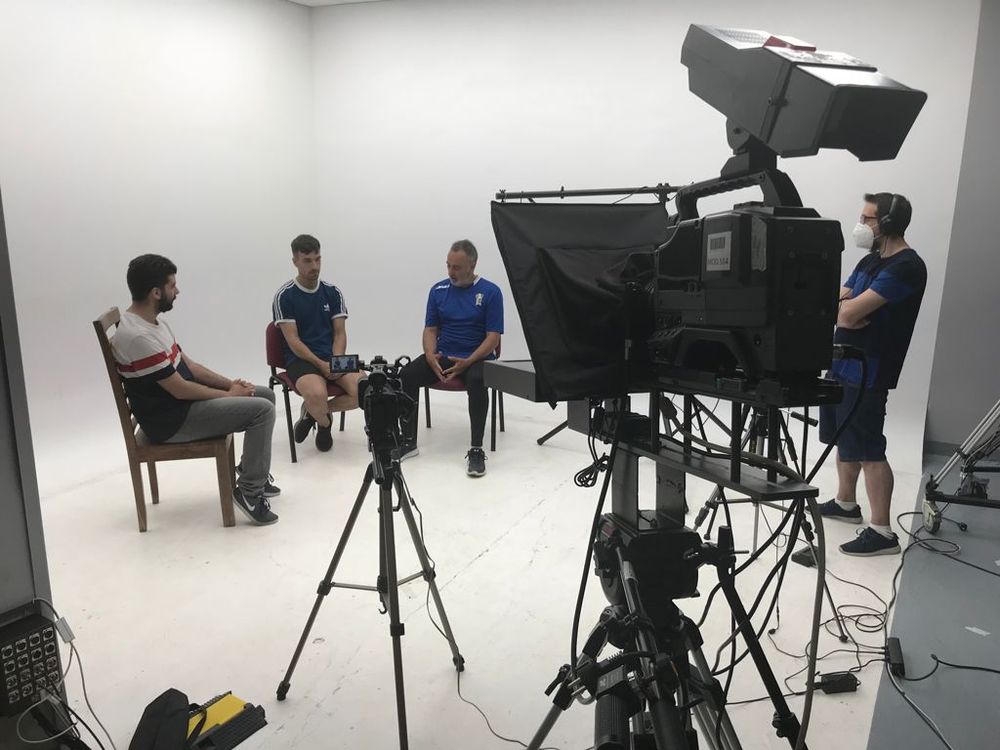 Grabando programa "Las entrevistas de Leganes" en el plato TVL 2021