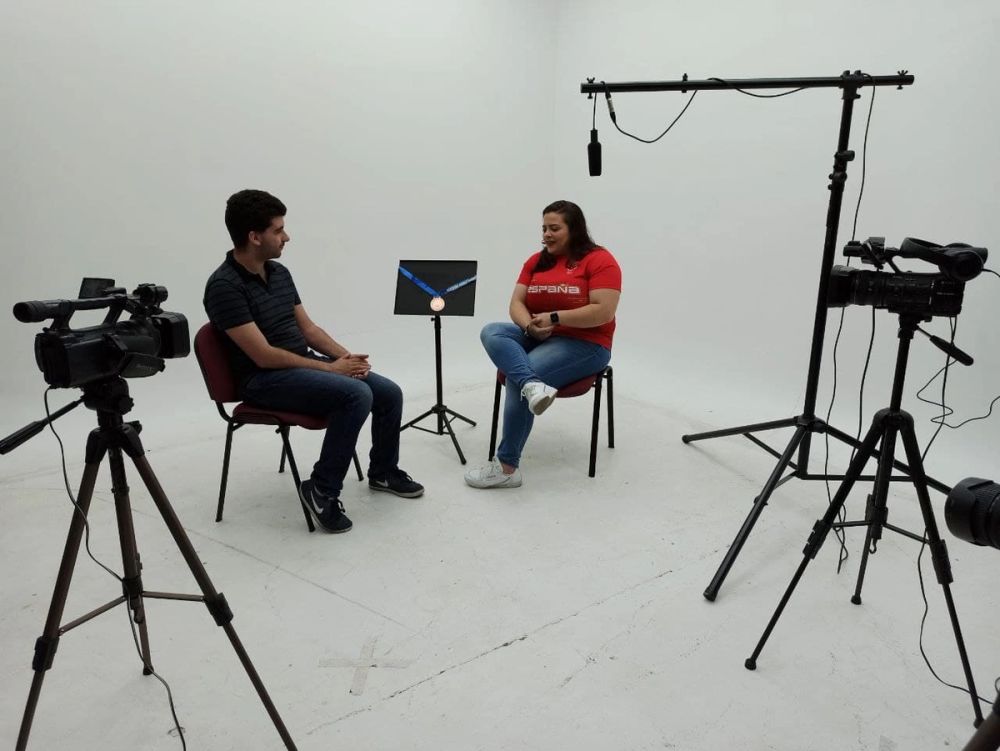 Grabando programa "Las entrevistas de Leganes" en el plato TVL 2021