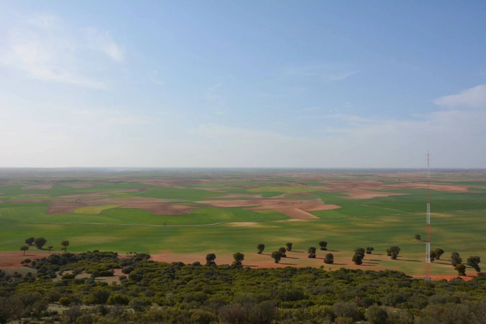 Cerro de San Anton, parque eolico y Ermita de San Anton (Lillo) 2017