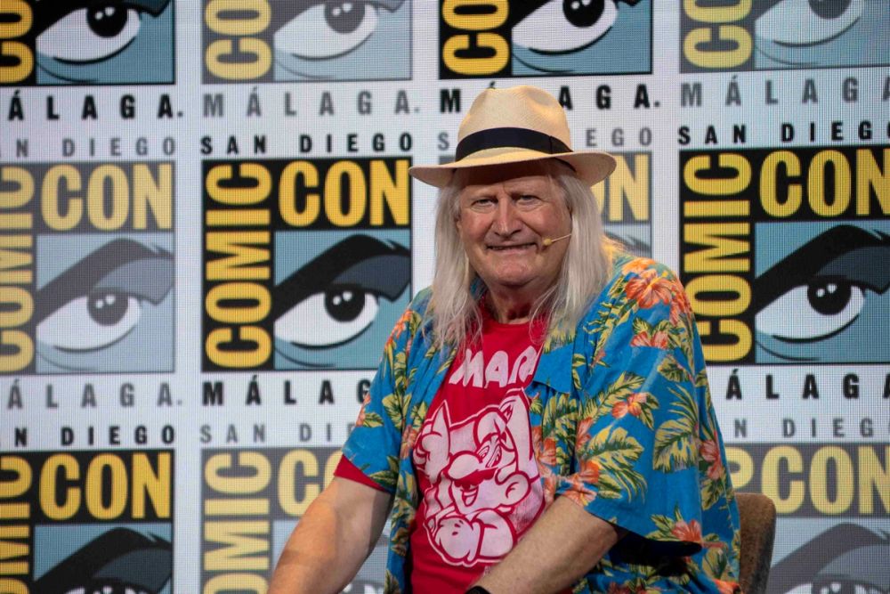 Panel de Charles Martinet (Voz mario bros)