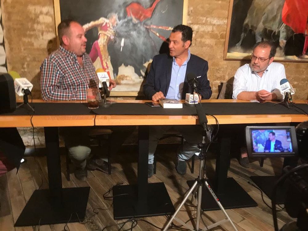Grabando programa "la andanada del 5" temporada 2021