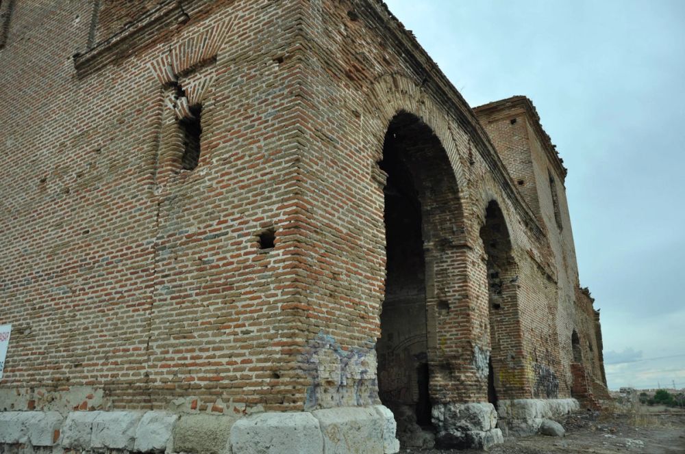 Iglesia de San Pedro Apóstol (parque Polvoranca (Leganes)) 30-08-2014