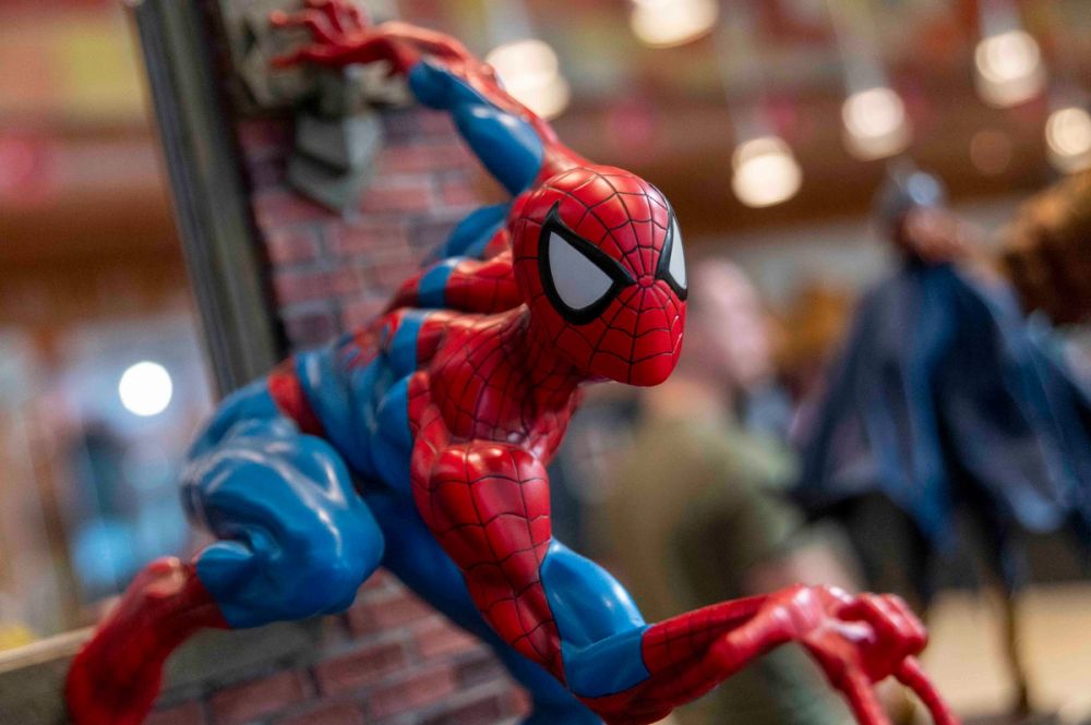 Coleccion de figuras en la comiccon san diego malaga