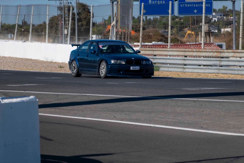 exhibición de coches en el circuito del jarama 19-09-2026