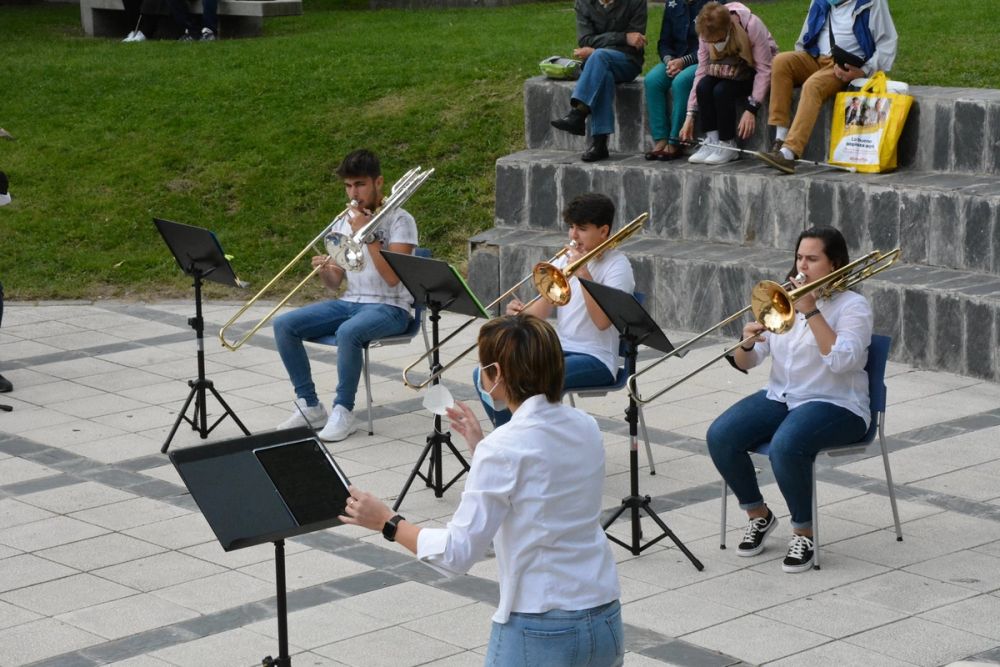 Actuacion de la escuela conservatorio Manuel Rodriguez Sales 2019