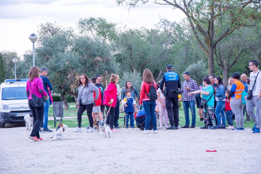 Formacion de perro policia 22-09-2019