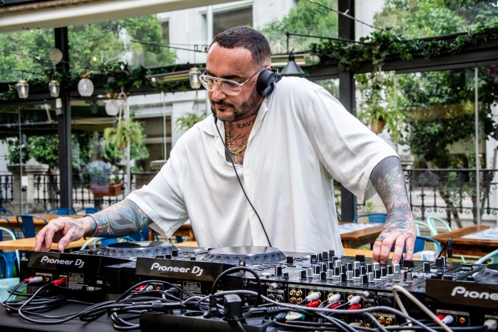 DJ nano