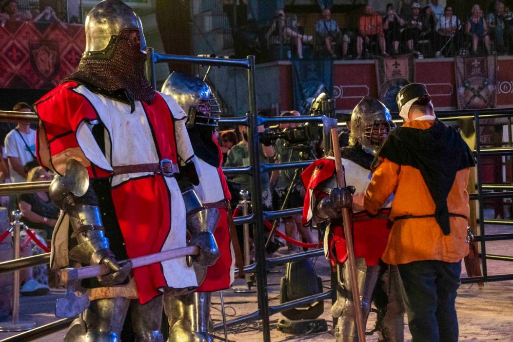 Combates en Koliseum 27-06-2026