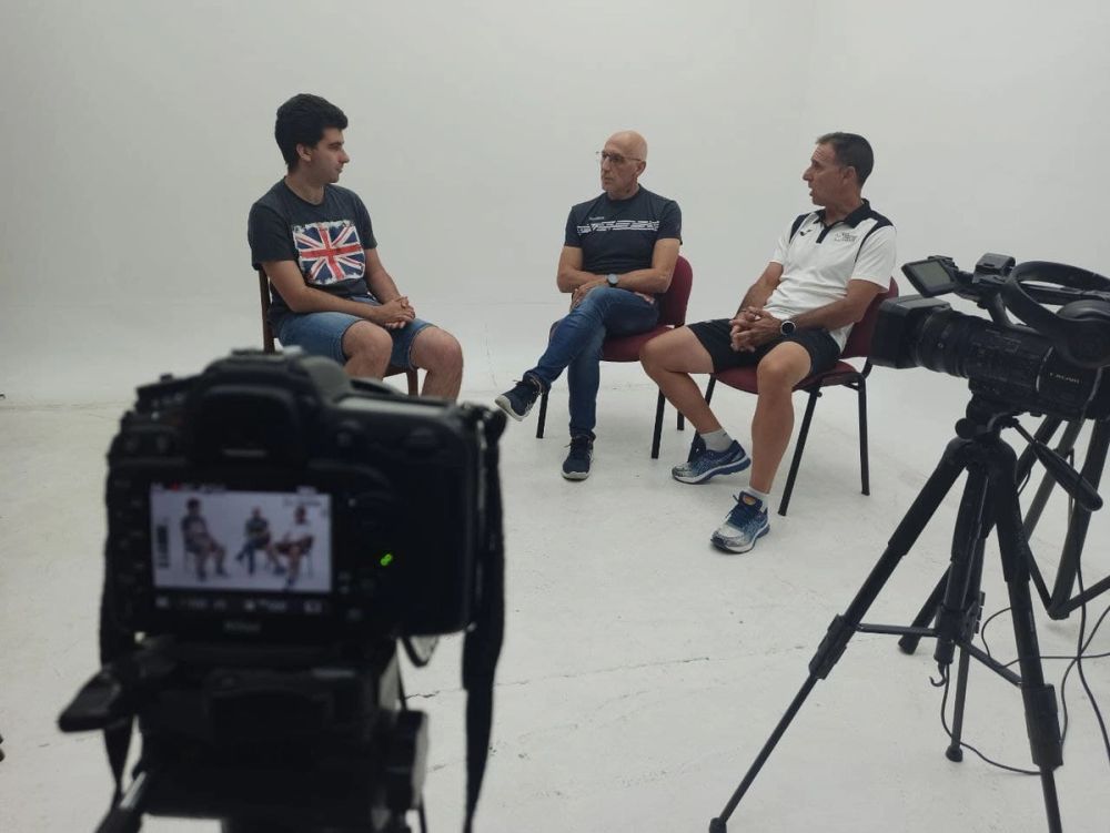 Grabando programa "Las entrevistas de Leganes" en el plato TVL 2021