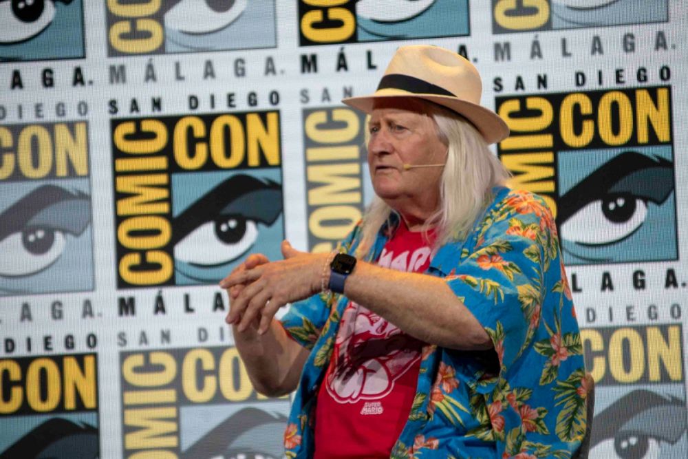 Panel de Charles Martinet (Voz mario bros)