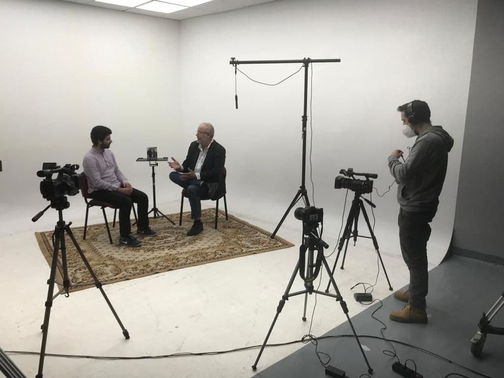 Grabando programa "Las entrevistas de Leganes" en el plato TVL 2021