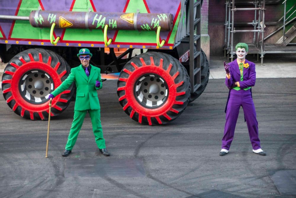 Espectaculo DC Super- Villains Stunt Show en parque warner  29-06-2026