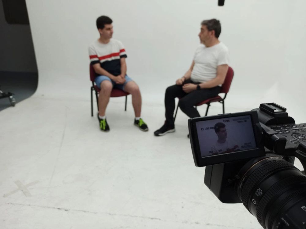 Grabando programa "Las entrevistas de Leganes" en el plato TVL 2021