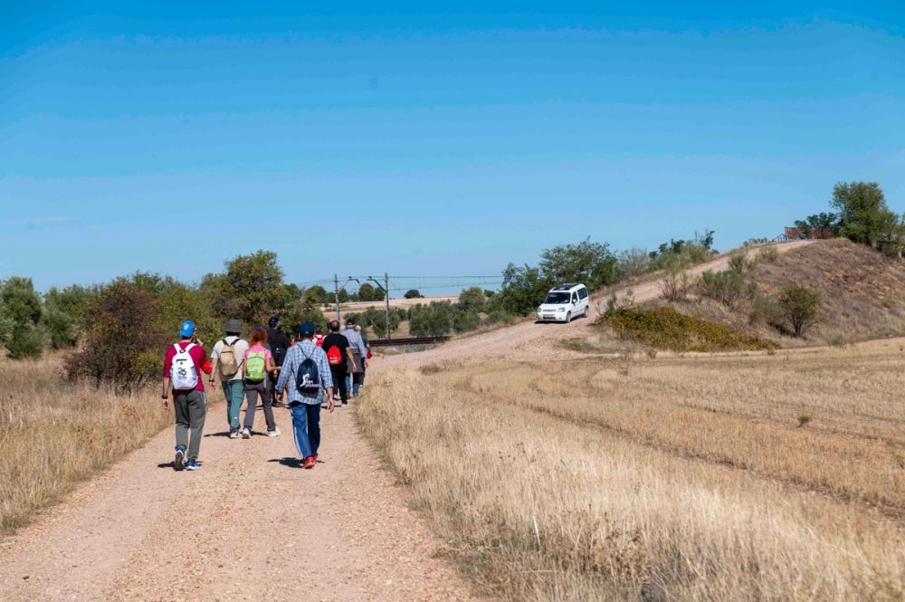 Ruta de senderismo por la sierra de Lillo 10-10-2026