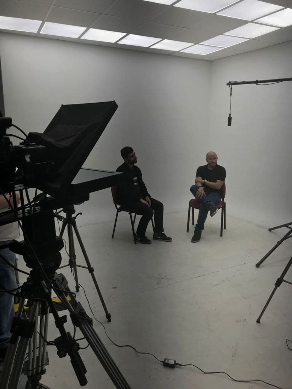 Grabando programa "Las entrevistas de Leganes" en el plato TVL 2021